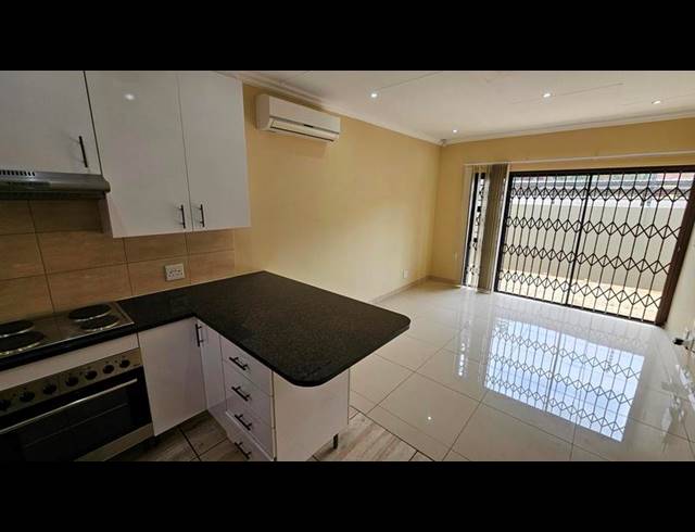 2 BEDROOM PROPERTY TO RENT IN DIE BULT